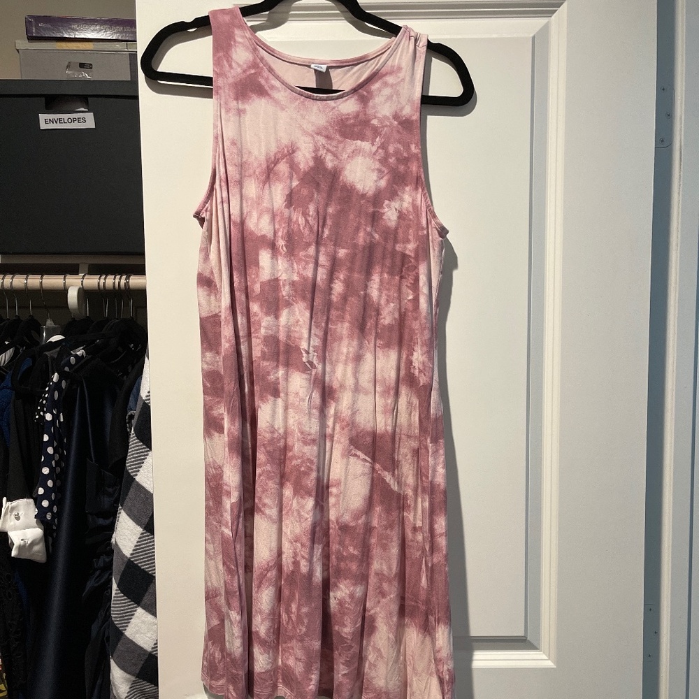 Sleeveless swing dress